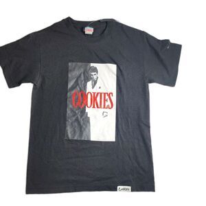 Black Graphic Tee - Short Sleeve